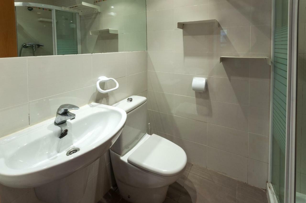 Villa Premium 17 à Les Deveses Extérieur photo